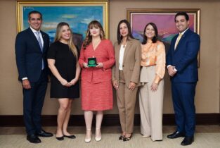Popular gana premio Stevie® de bronce para Mejores Empleadores