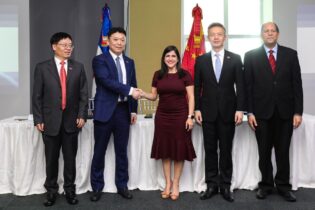 RD y Shanghái fortalecen relaciones comerciales en un encuentro trascendental