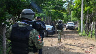 MEXICO: Al menos trece policías muertos en un ataque armado