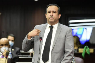 Diputado Víctor Suárez del PLD renuncia por segunda vez al PLD