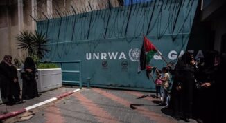 Hay 200 muertos en bombardeo israelí a escuela de ONU en Gaza