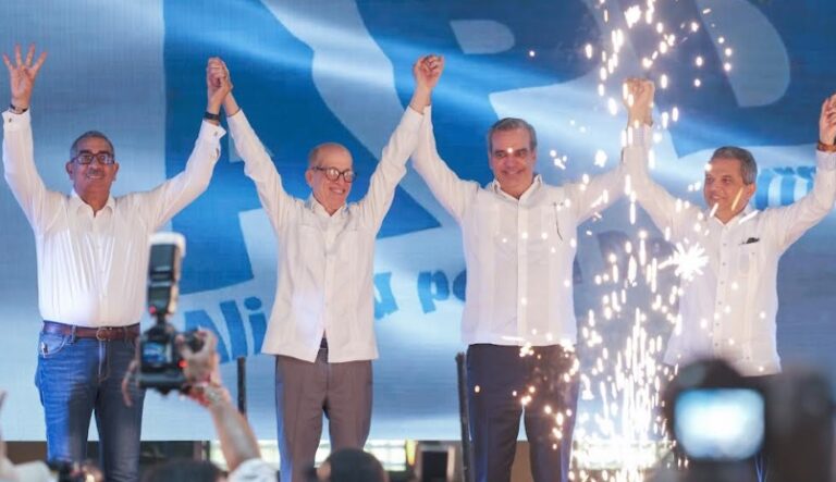 Otros dos partidos proclaman a Abinader candidato presidencial
