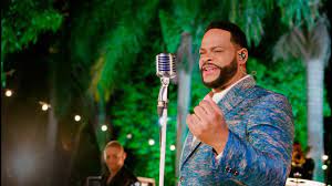 Yiyo Sarante uno de atractivos del «Bombazo Navideño 2024»