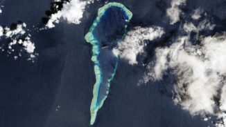 CHINA: Denuncia que un buque de guerra de EU violó su soberanía