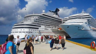 Autoridades portuarias esperan a miles turistas en cruceros este mes