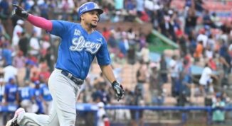 Tigres se distancian de Águilas al vencer Leones; Gigantes ganan