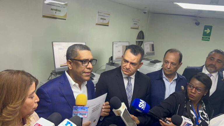 JCE comienza impresión padrón electoral para las municipales