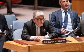 IRAN: Advierte que responderá “con contundencia” a ataques de EU