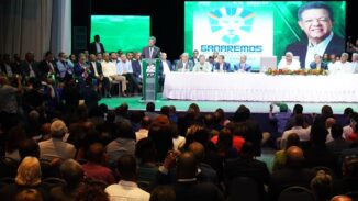 Leonel encabezó un encuentro de entidades apoyan su candidatura