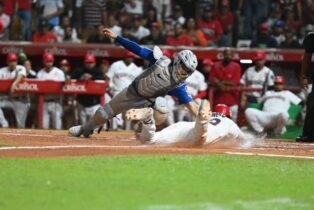Leones empatan con el Licey en el RR; Gigantes derrotan a Estrellas