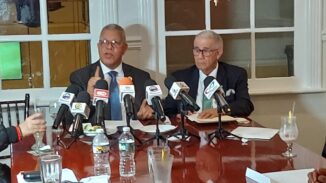 NY: Fuerte llama a empadronarse y votar por reelección de Abinader