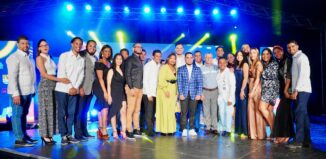 Alcalde de SDE entrega el Premio Municipal de la Juventud 2024