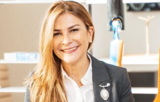 Carolina Mejía es la primera mujer alcalde del D.N. reelegida con un puntaje récord de 61.11%