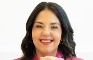 Julia Muñiz Suberví candidata a regidora por el DN busca hacer política para la gente