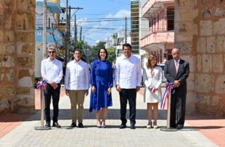 Turismo entrega restaurada la Puerta de la Misericordia