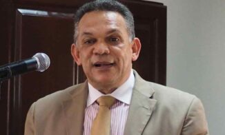 Ventura Camejo renuncia de los máximos órganos del PLD