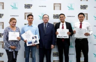 Premian competencia académica en los «Economistas del Futuro»
