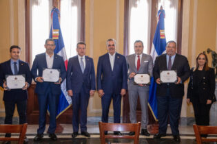 Empresas roneras reciben denominación de origen Ron Dominicano