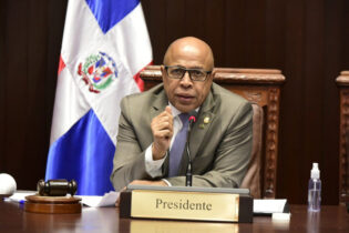 Pacheco recibe apoyo de 112 diputados para secretario PRM