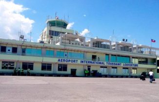 HAITI: Se reanudan los vuelos comerciales en el aeropuerto de Puerto Príncipe