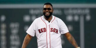 Legislatura de Nueva York honra a leyenda de Red Sox, David Ortiz