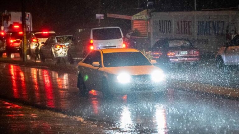 Aumentan a 24 las provincias en alerta por lluvias proyectadas para el fin de semana