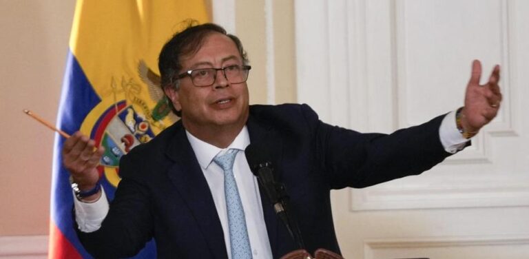 COLOMBIA: Petro denuncia que falta más de un millón de proyectiles; cree pudieron venderse a grupos en Haití