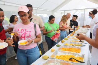 Concluye vigésima edición de Expo Feria del Mango en Baní