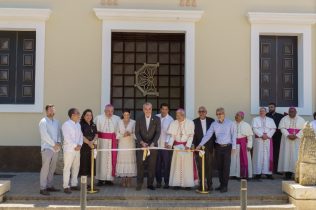 Abinader y Collado entregan remozado el museo de la Catedral en Ciudad Colonial