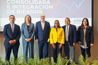 SB lanza una escuela orientada a temas del sector financiero