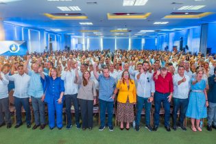 PRM evaluó resultados eleccionesen encuentro dirigentes del Cibao