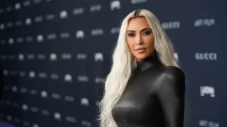 Kim Kardashian usa semen de salmón como tratamiento ‘antiedad’ para la piel