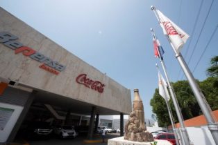 Reconocen a Bepensa por sus aportes en inversión extranjera