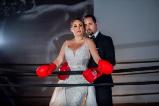«El ring del amor», la obra que une a Luz García y a Raeldo López