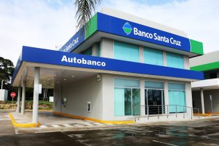 Fitch califica al Banco Santa Cruz con el reconocimiento A+ (dom)