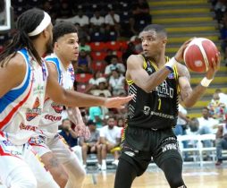 Rafael Barias suma tercer triunfo al hilo en el TBS Distrito