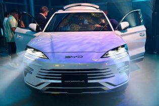 Peravia Motors lanza su nuevo segmento de vehículos Super Hibridos