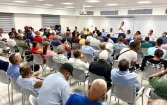 Francisco Javier insta a Abinader desistir de reforma Constitucional
