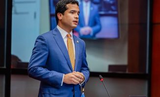 Omar dice vivienda es vista como un lujo en reforma fiscal