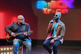 Cantautor Pedri Jiménez recibe un Emerging Music Awards en Colombia 