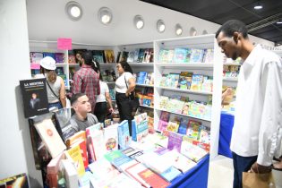 Ventas en la Feria del Libro alcanzan los RD$60 millones