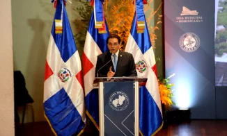 Senador de Santiago presenta agenda legislativa