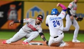 Licey vence Leones en el beisbol RD; Gigantes y Estrellas triunfan