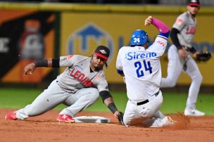 Licey vence Leones en el beisbol RD; Gigantes y Estrellas triunfan