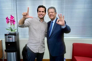 Leonel define a su hijo Omar como “un extraordinario servidor público”
