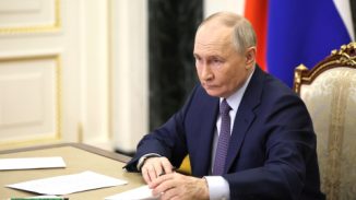RUSIA: Putin pide perdón porque fatal ataque a avión se inició en su país