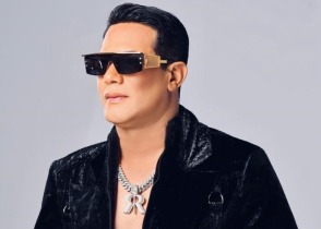 Raulín Rodríguez cantó por 4 horas y media en San Francisco de Macorís