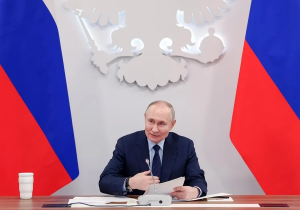 RUSIA: Putin confía que Trump pondrá orden a élites políticas europeas