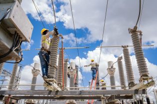 ETED da mantenimiento a líneas y subestaciones en RD