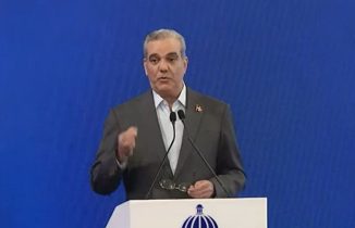 Abinader llama a la oposición dejar de profetizar tragedias y desastres